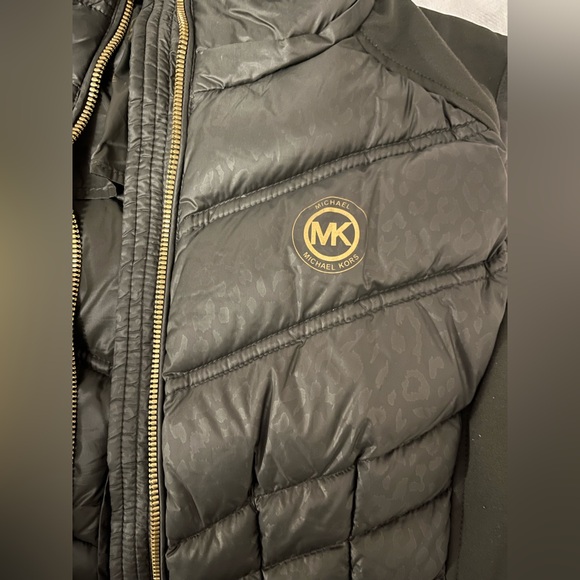 Michael Kors Green Leopard Print Puffer Vest Stretch Good Logo Zipper - Picture 8 of 13